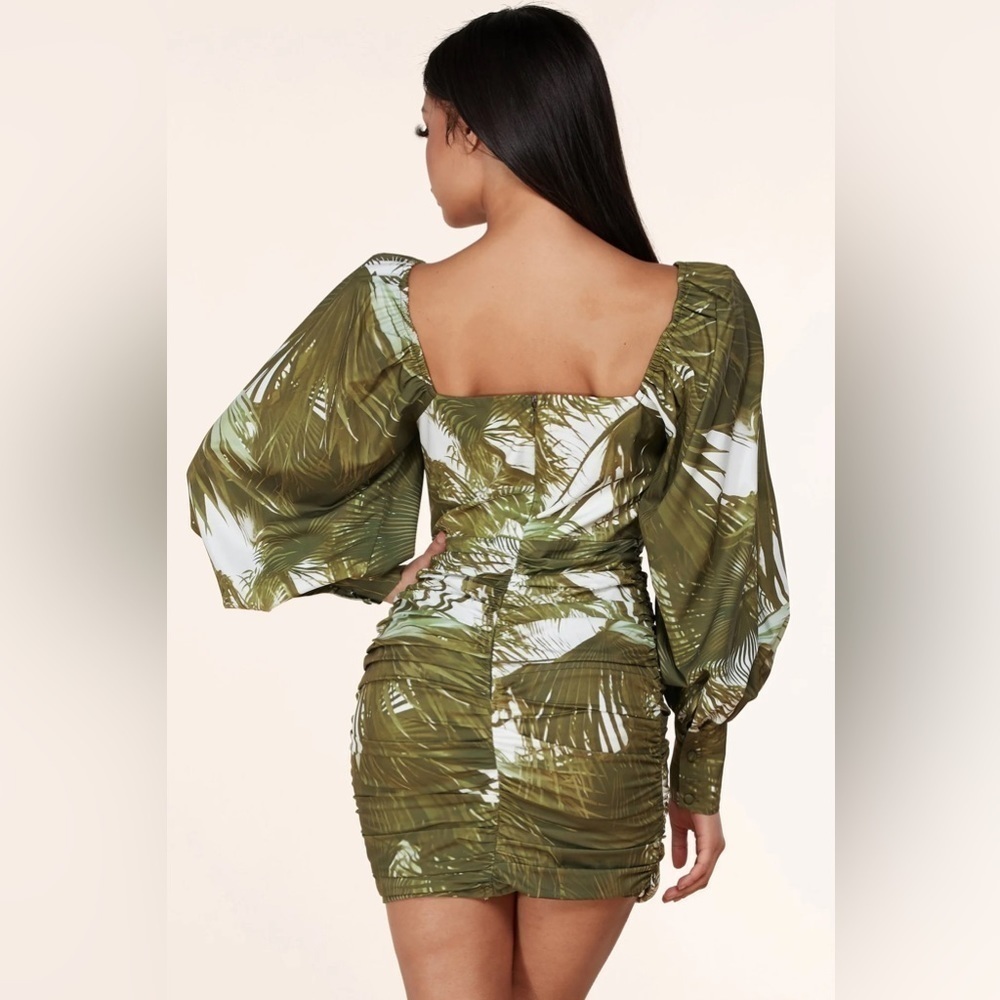 L'ATISTE By Amy Palm Branch Long Lantern Sleeve Ruched Mini Dress - Picture 3 of 11